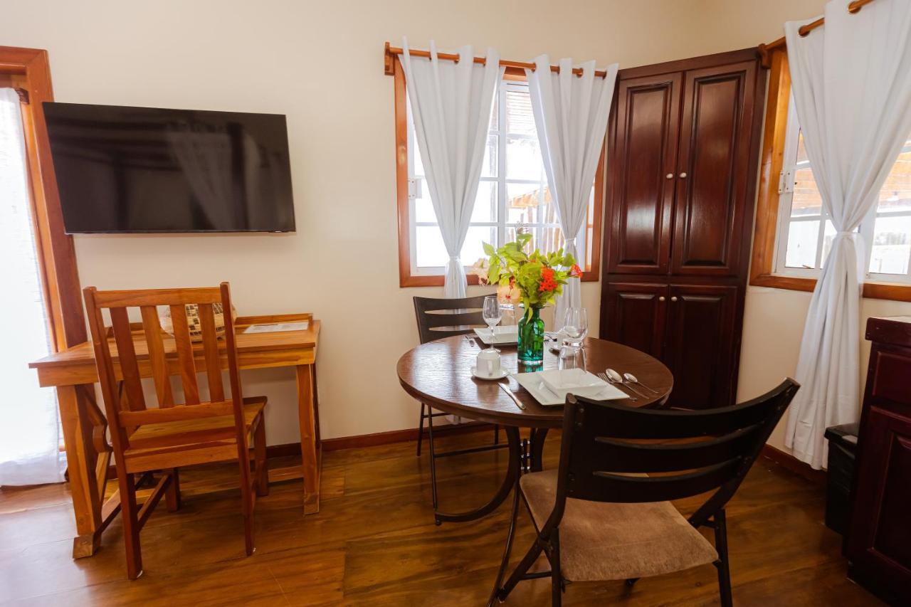 Hidden Jewel Boutique Hotel San Pedro  Luaran gambar